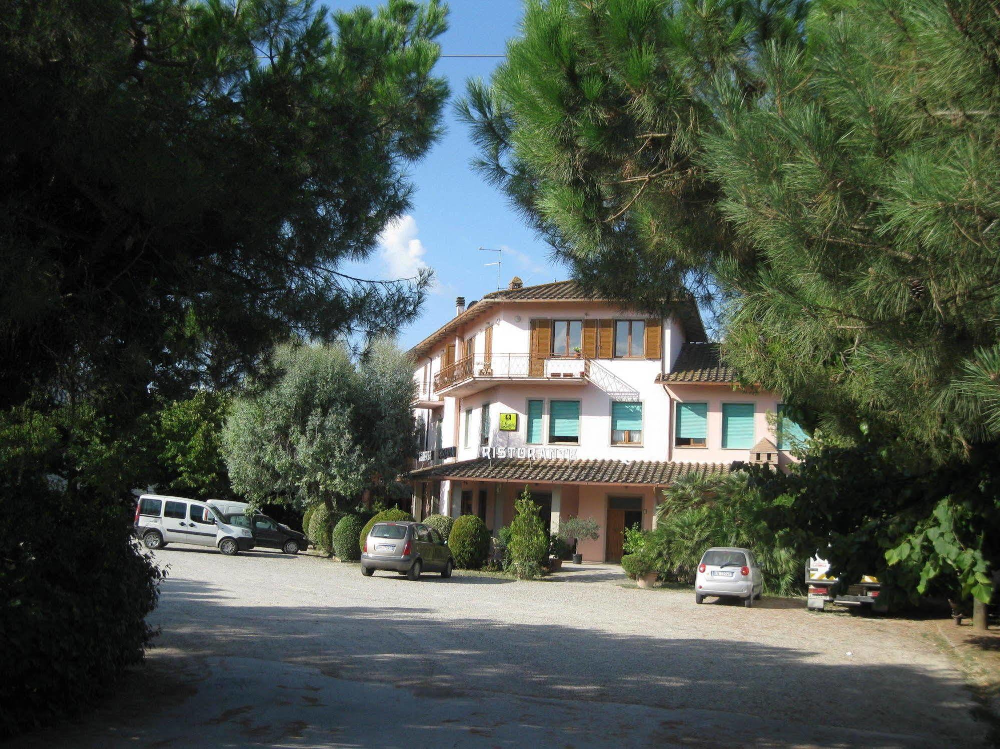 Hotel Ristorante Farneta Cortone Extérieur photo