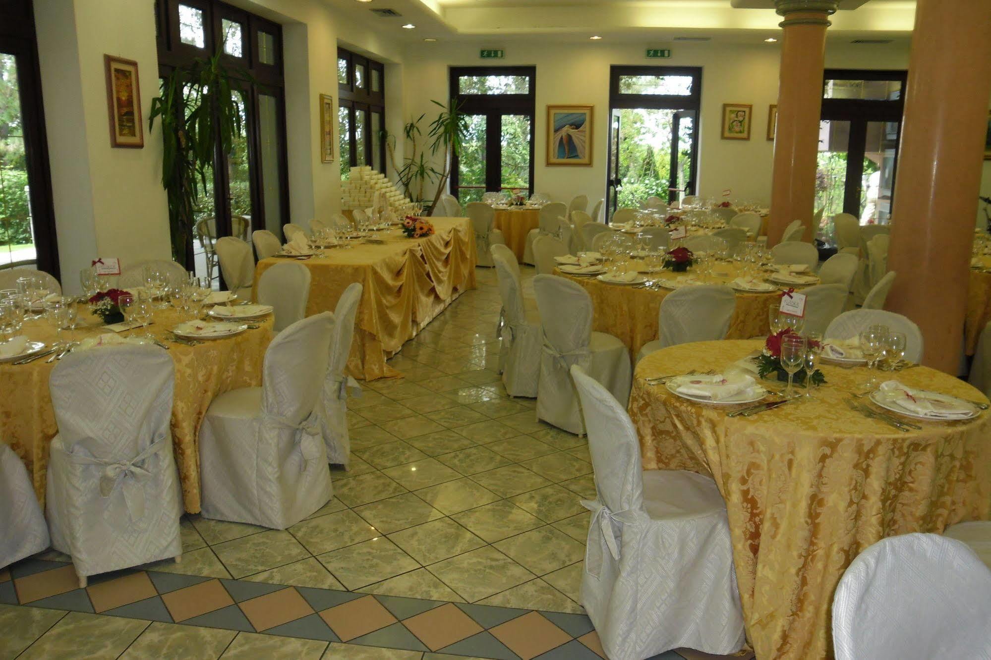 Hotel Ristorante Farneta Cortone Extérieur photo